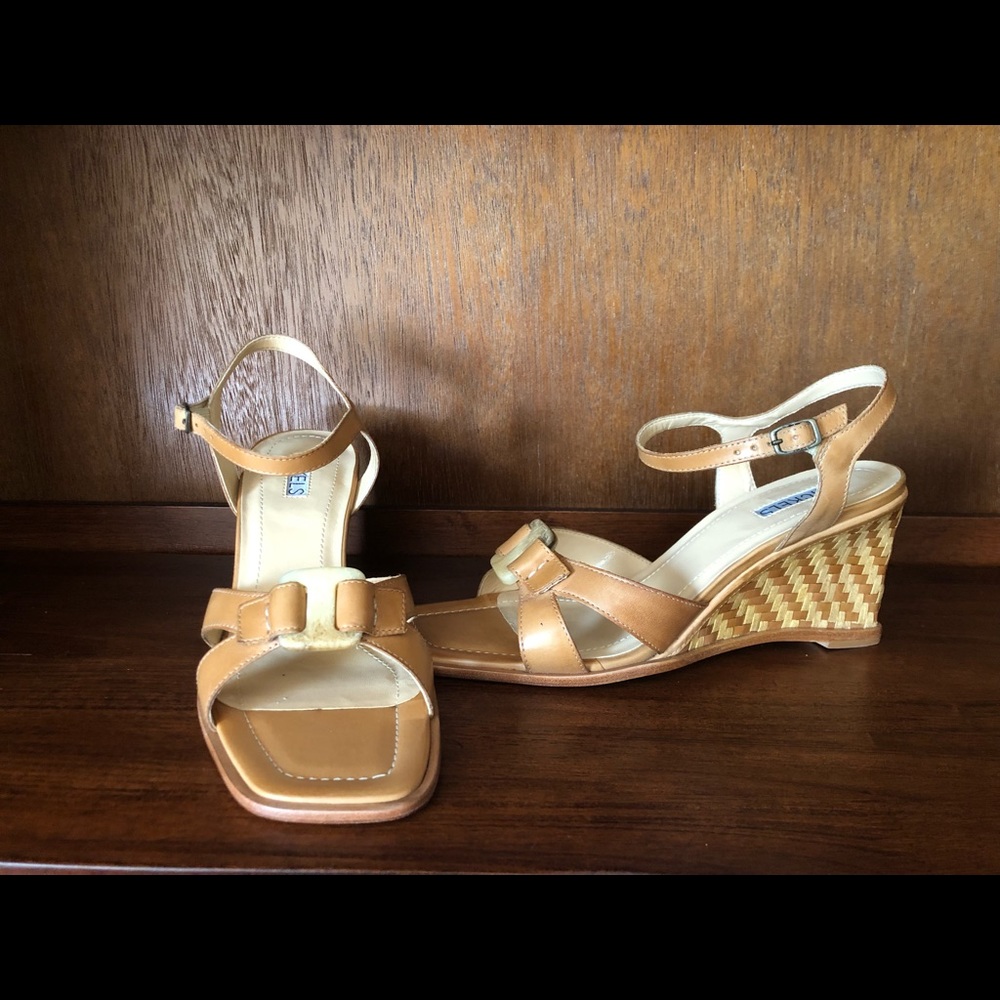 Nickels neutral beige wedge sandal